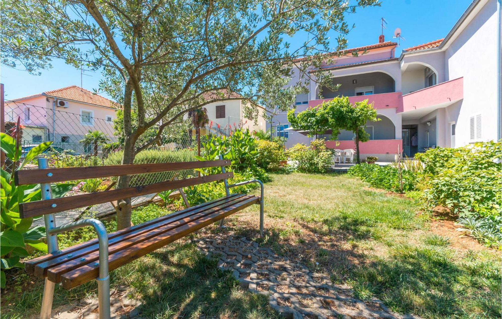 2 Bedroom Gorgeous In